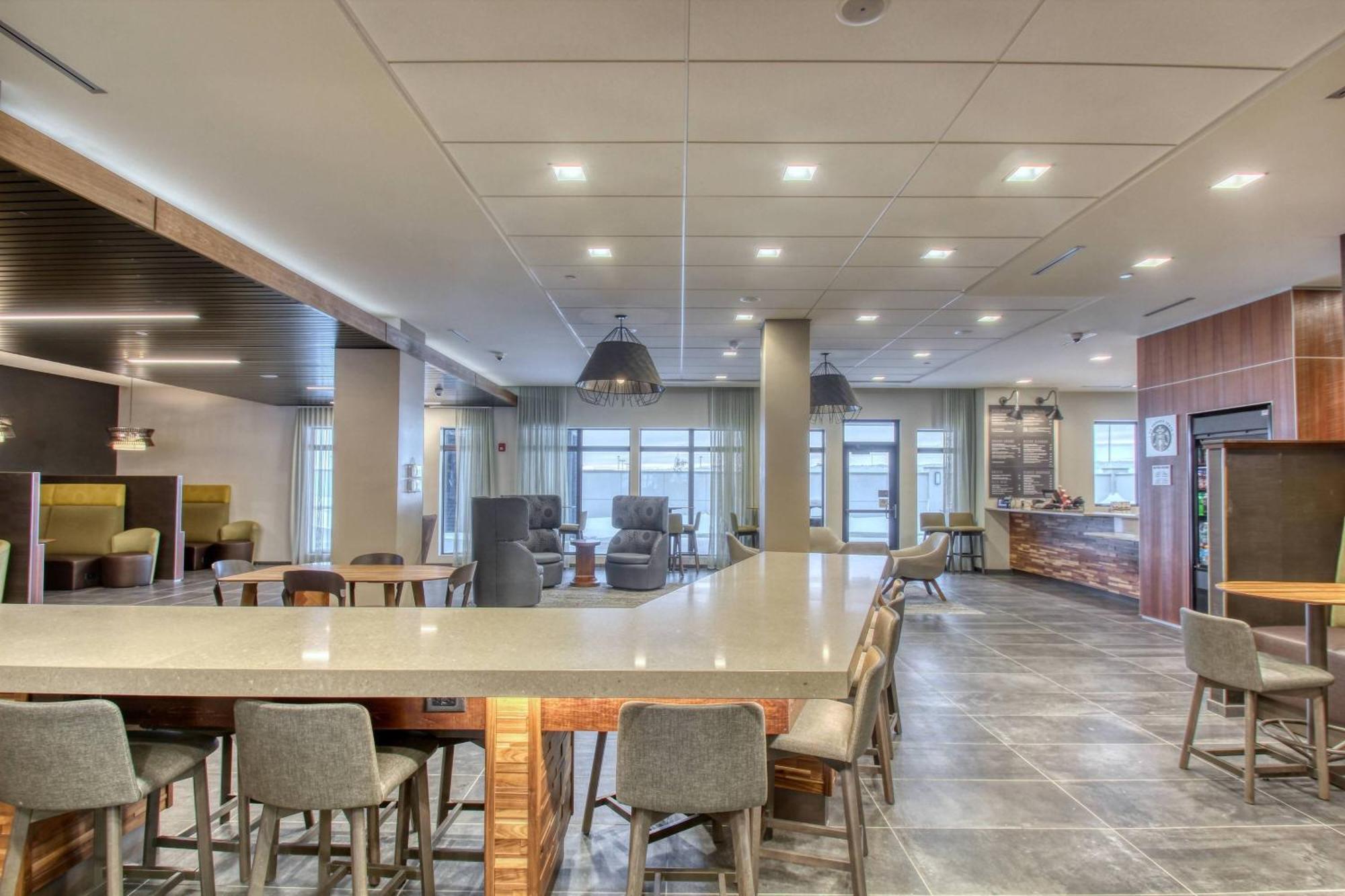 Courtyard By Marriott