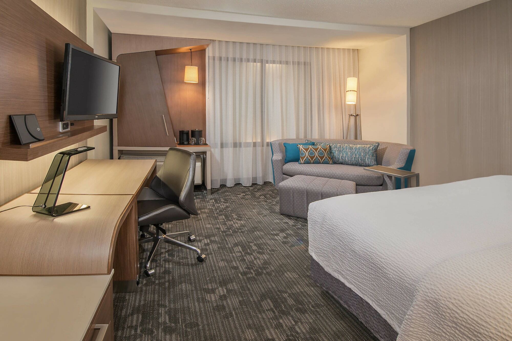 Hotel Courtyard By Marriott